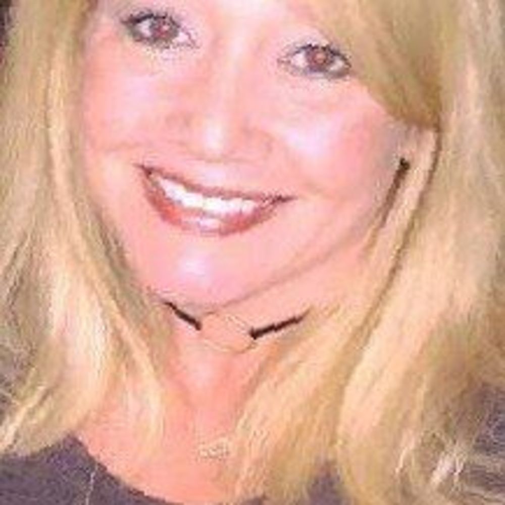 Meet your Posher, Nikki